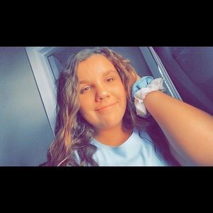 Meet your Posher, Kynna